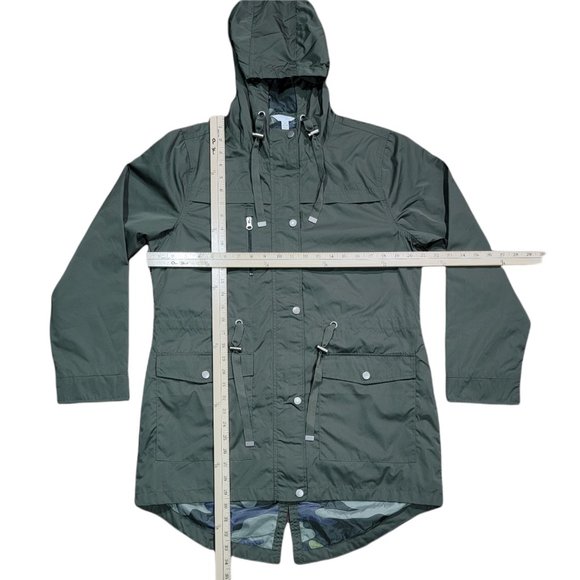 Time And Tru Women's Green Jacket Lightweight Wind Resistant Anorak 52469 (SZ M) - Picture 8 of 9